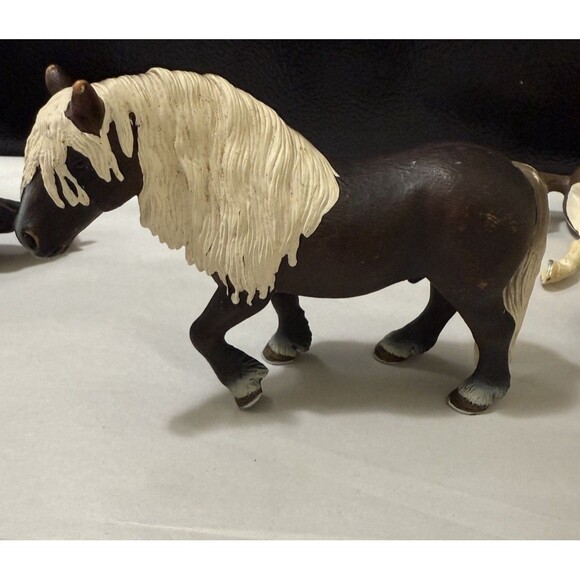 Lot of 8 VTG Schleich Horses Toy Figures Mixed Breeds Years 1998-2009 Retired - Picture 10 of 16